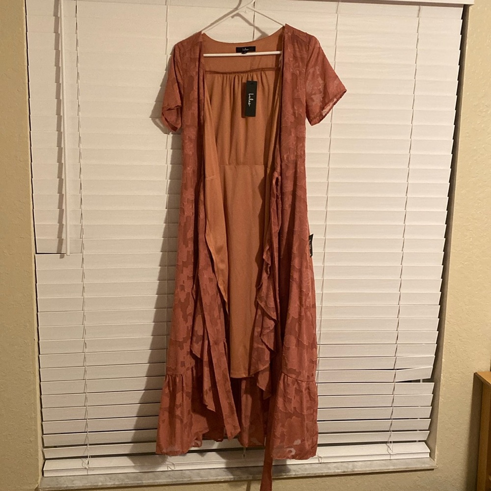 Lulus medium rose floral  wrap dress